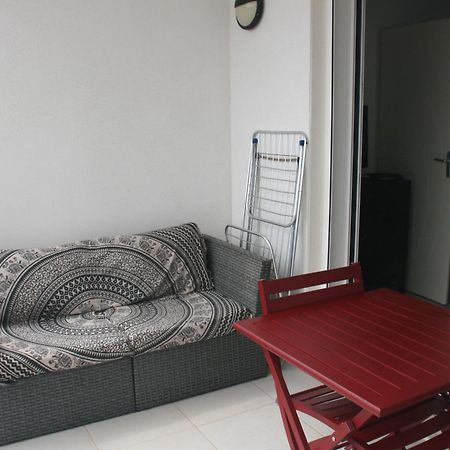 T2 moderne avec terrasse a 100m de la plage et parking sécurisé 4 PERS MAXI Saint-Pierre-la-Mer  Exterior foto