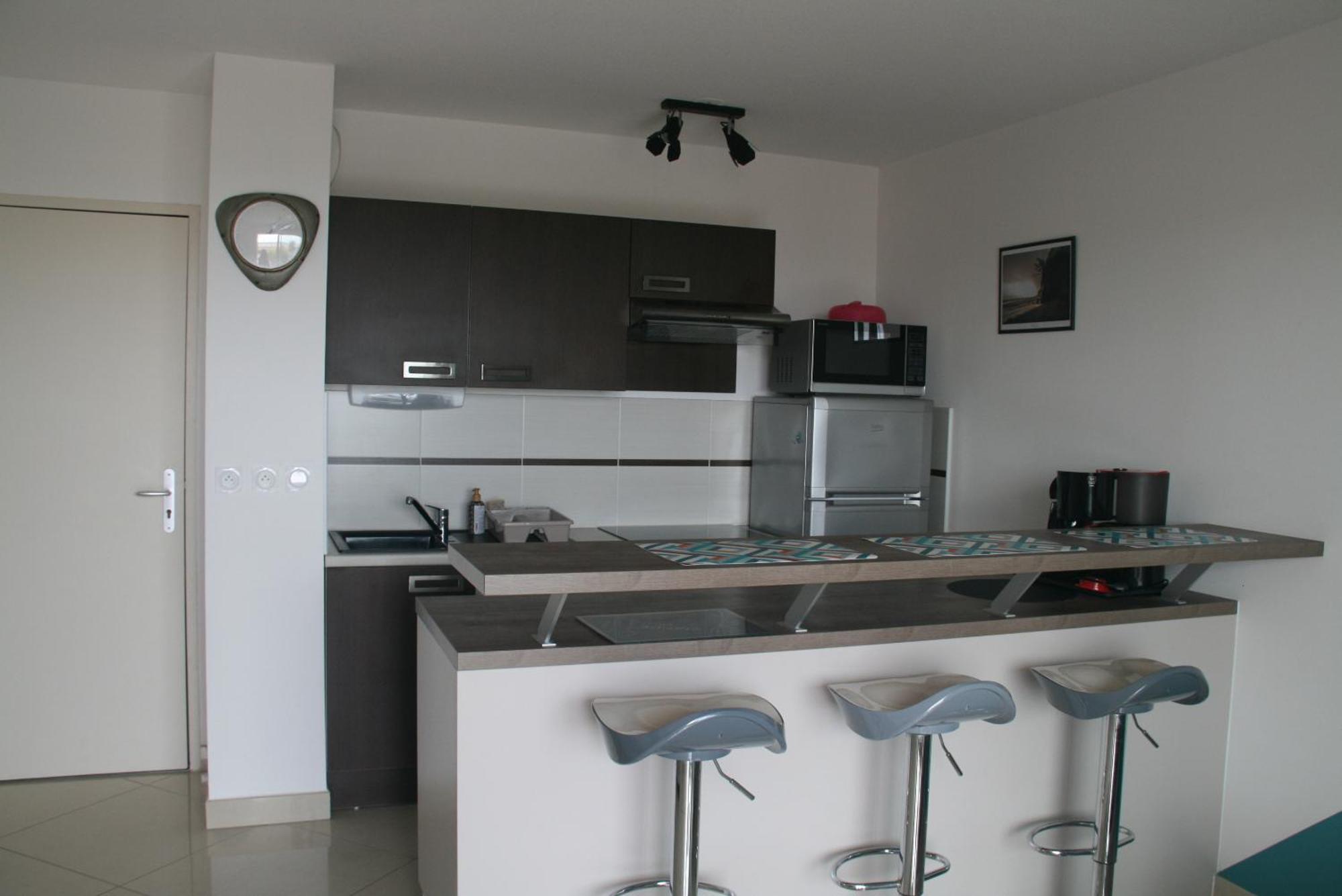 T2 moderne avec terrasse a 100m de la plage et parking sécurisé 4 PERS MAXI Saint-Pierre-la-Mer  Exterior foto